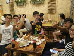 新民烧烤加盟,学烧烤技术,开烧烤店多少钱疯狂烤翅加盟